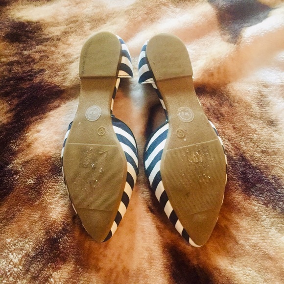 Shoes - Picture 4 of 4